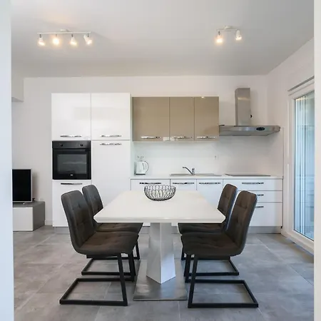 Apartamento Franka Trogir